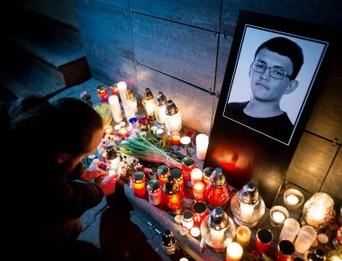Γιαν Κούτσιακ: Πάνω από 100 καταθέσεις για τη δολοφονία του δημοσιογράφου στην Σλοβακία